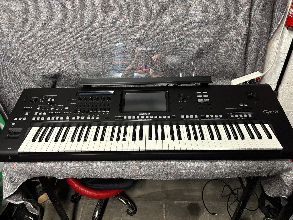 Yamaha Genos1 met verpakking(2023)nieuwstaat, Musique & Instruments, Yamaha, Comme neuf, Enlèvement, 76 touches