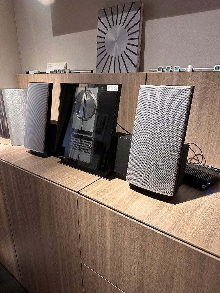 Bang & Olufsen Beosound 3200 + Beolab 2500 MK2 + Beo4 - B&O, Audio, Tv en Foto, Ophalen, Info@bang-olufsen.dk, Cd-speler, Zo goed als nieuw