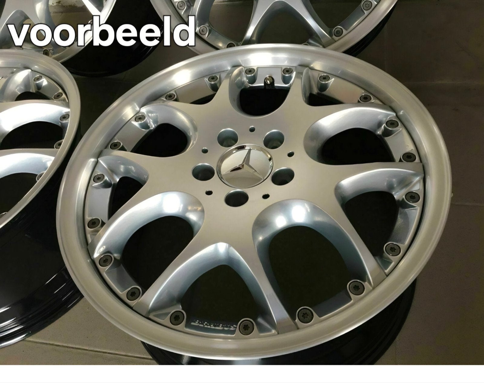 BRABUS monoblock V  (2 delig ) te reviseren 8,5J x 18 H2, Ophalen of Verzenden