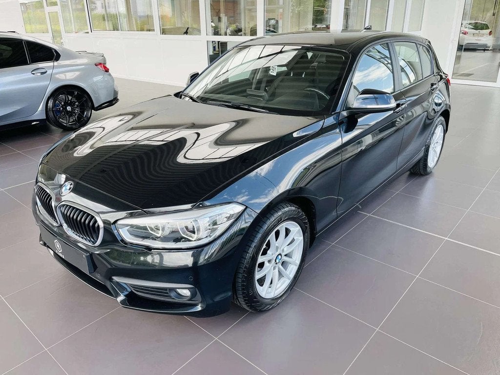 BMW 1 Serie 116 i * GARANTIE + LED + GPS *, Autos, BMW, 116 g/km, Achat, Entreprise, Boîte manuelle