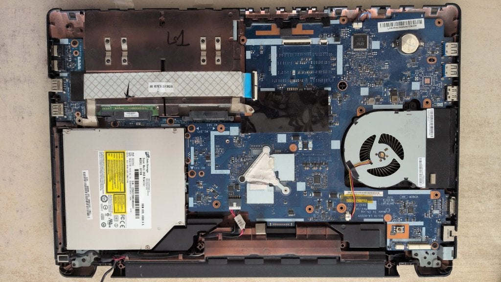 ASUS K75VM R700V Intel i7-3610QE 750 Go, disque dur 8 Go, Informatique & Logiciels, 750GB, HDD, Enlèvement ou Envoi, 8 GB