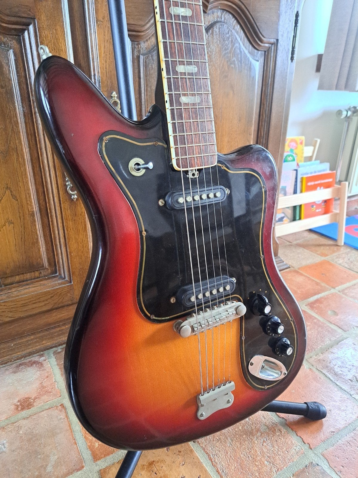 Musima Deluxe 25 vintage Duitse Jaguar achtige gitaar, Muziek en Instrumenten, Ophalen of Verzenden, Gebruikt, Solid body, Overige merken