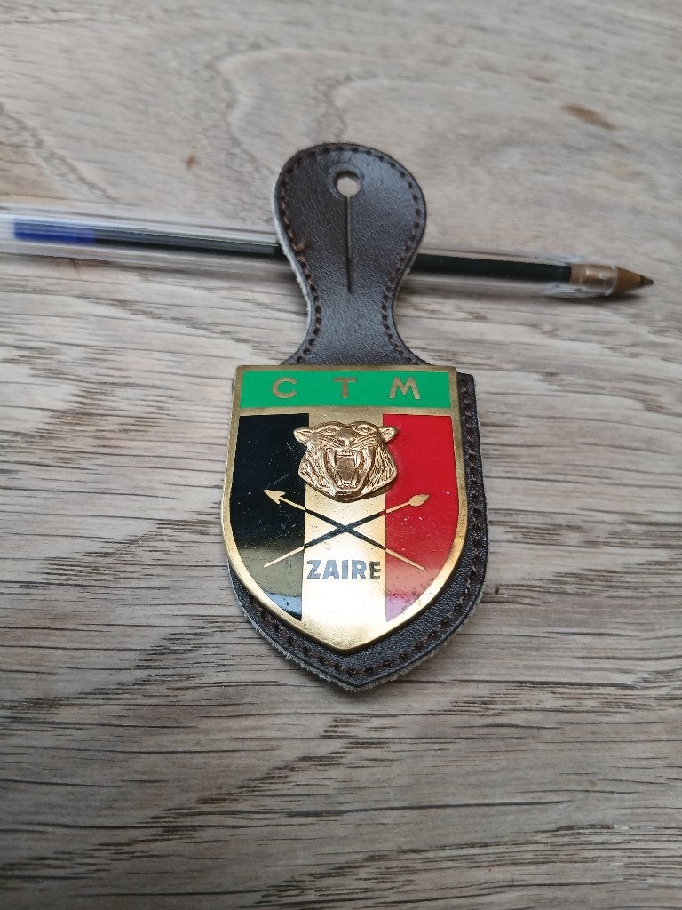 Breloque CTM Zaïre coopération militaire Belge, Collections, Objets militaires | Général, Envoi, Armée de terre, Emblème ou Badge