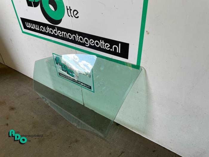 Portierruit 4Deurs links-voor van een Mercedes A-Klasse (A-K, Gebruikt, -, Ophalen of Verzenden, -