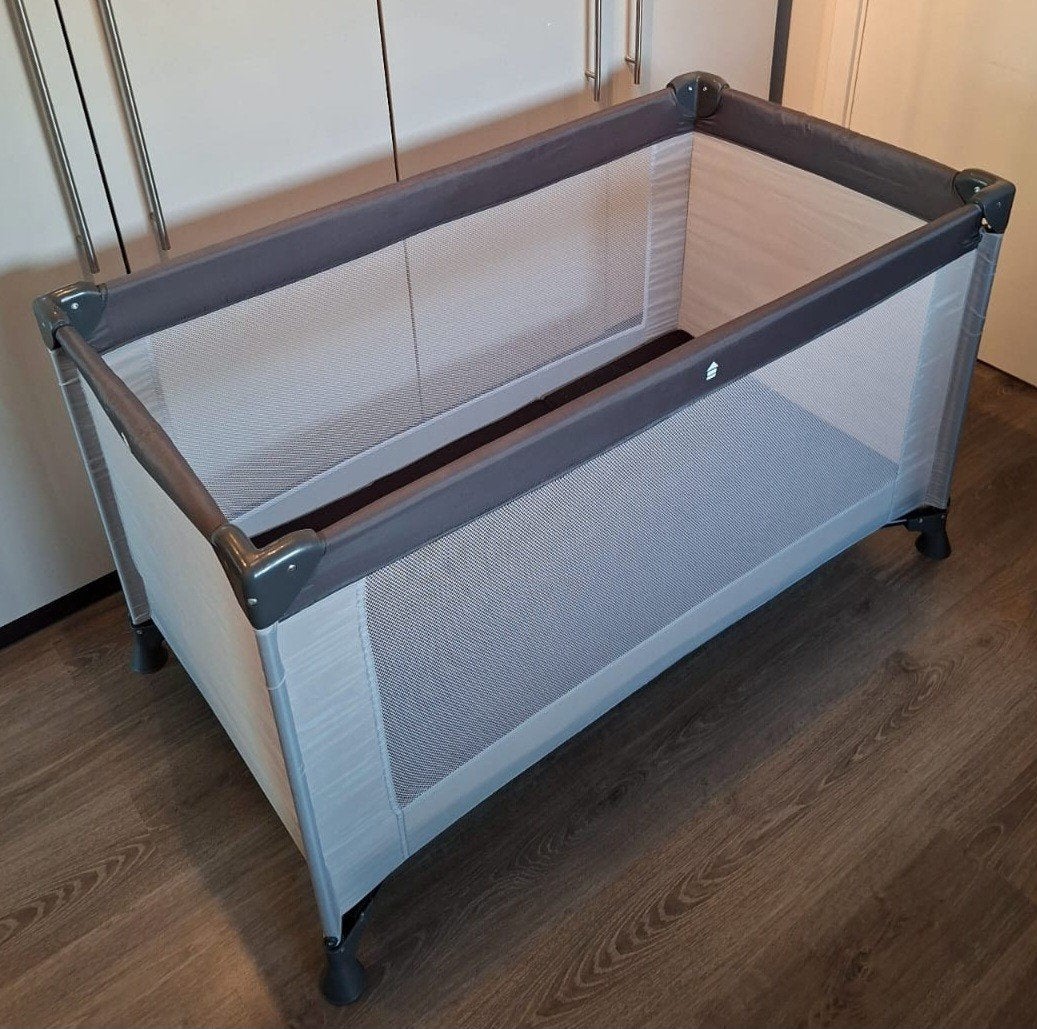 Reisbed met matrasje te koop, Ophalen, Zo goed als nieuw, Reisbedje