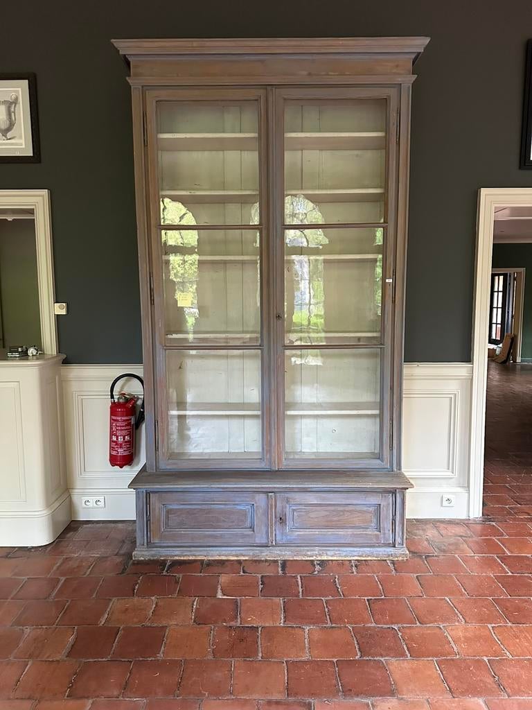 Vitrine, Enlèvement, Comme neuf