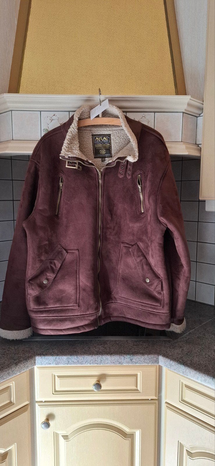 veste d'hiver marron pour homme
taille XL
prix 16€
en bon ét, Vêtements | Hommes, Enlèvement, Taille 52/54 (L), Brun
