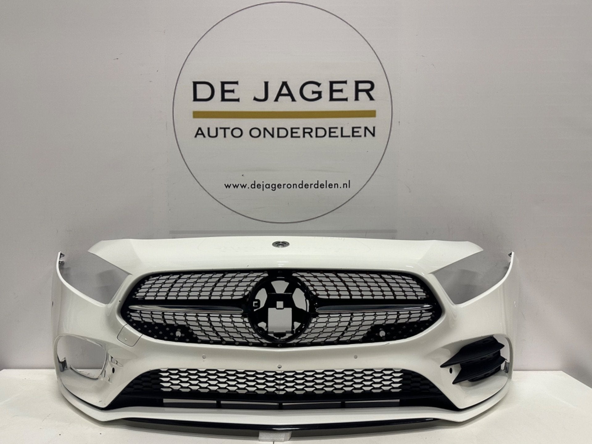 MERCEDES CLASSE A W177 AMG PARE-CHOCS AVANT A1778856100, Autos : Pièces & Accessoires, Mercedes-Benz AG, Pare-chocs, Mercedes-Benz