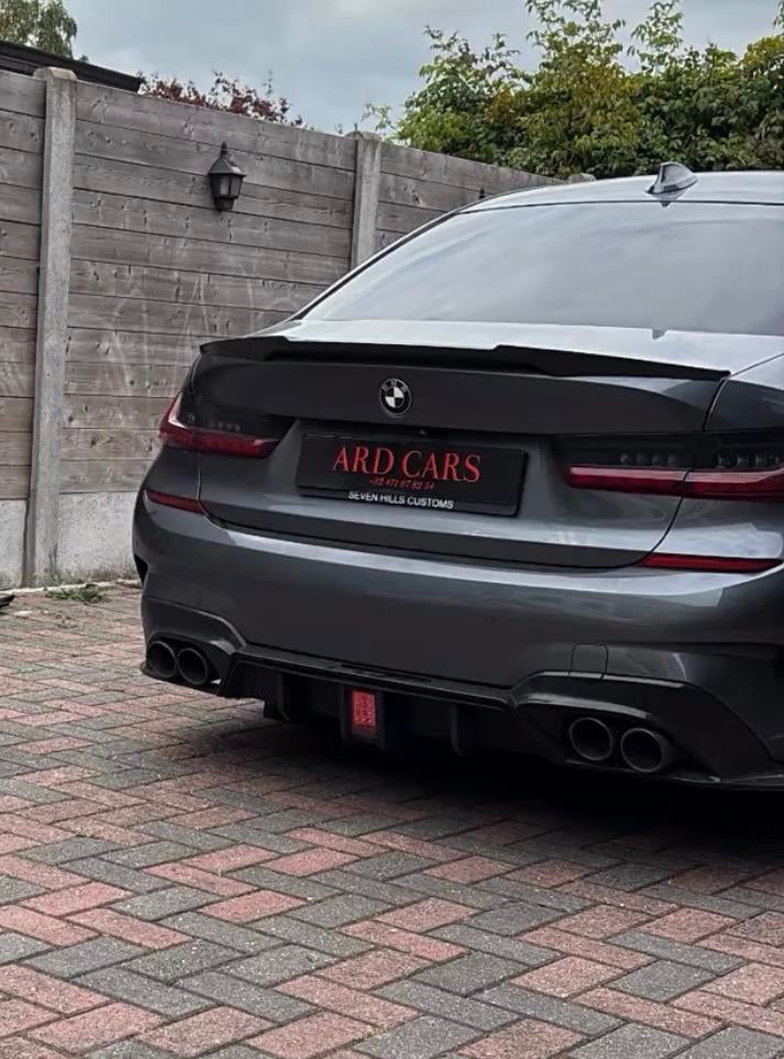 Diffuser voor BMW G20 / G21 model vanaf 2019 met M340i look, Ophalen, Gebruikt, Achter, BMW