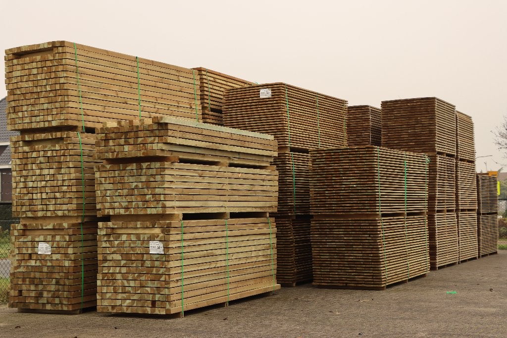 Houtmaterialen op voorraad, Balken, planken, tuinhout & meer, Ophalen, Nieuw, 250 cm of meer, Balken