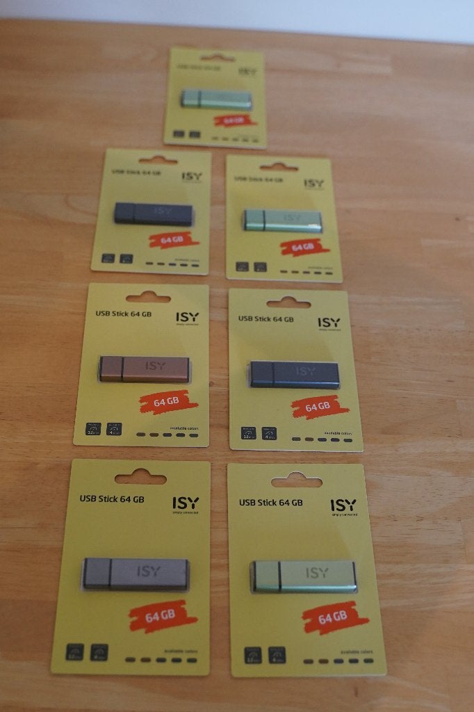 7x Clés USB, Enlèvement ou Envoi, Neuf, ISY, 64 GB