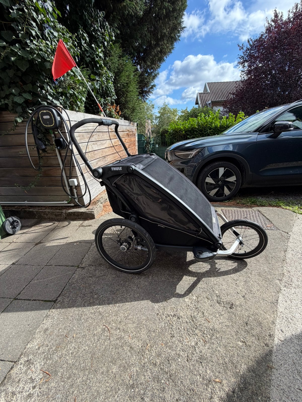 Thule Chariot Sport 2 double + kit course (2024), Vélos & Vélomoteurs, Enlèvement, Comme neuf