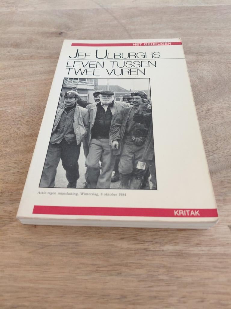 Jef Ulburghs - Leven tussen twee vuren, Ophalen of Verzenden