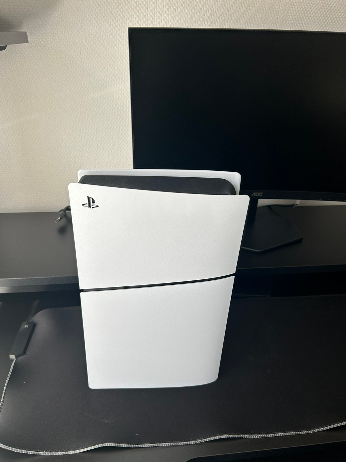 Ps5 met monitor (noc) hoofdtelefoon (logitech), Ophalen, Zo goed als nieuw