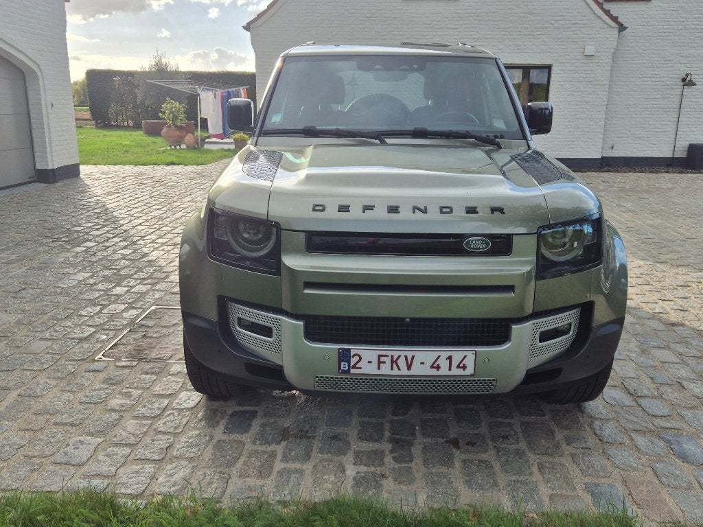 LAND ROVER DEFENDER 90-200pk-Bj.2023 / BTW 100% aftrekbaar, Automaat, 4 zetels, 2395 kg, Leder