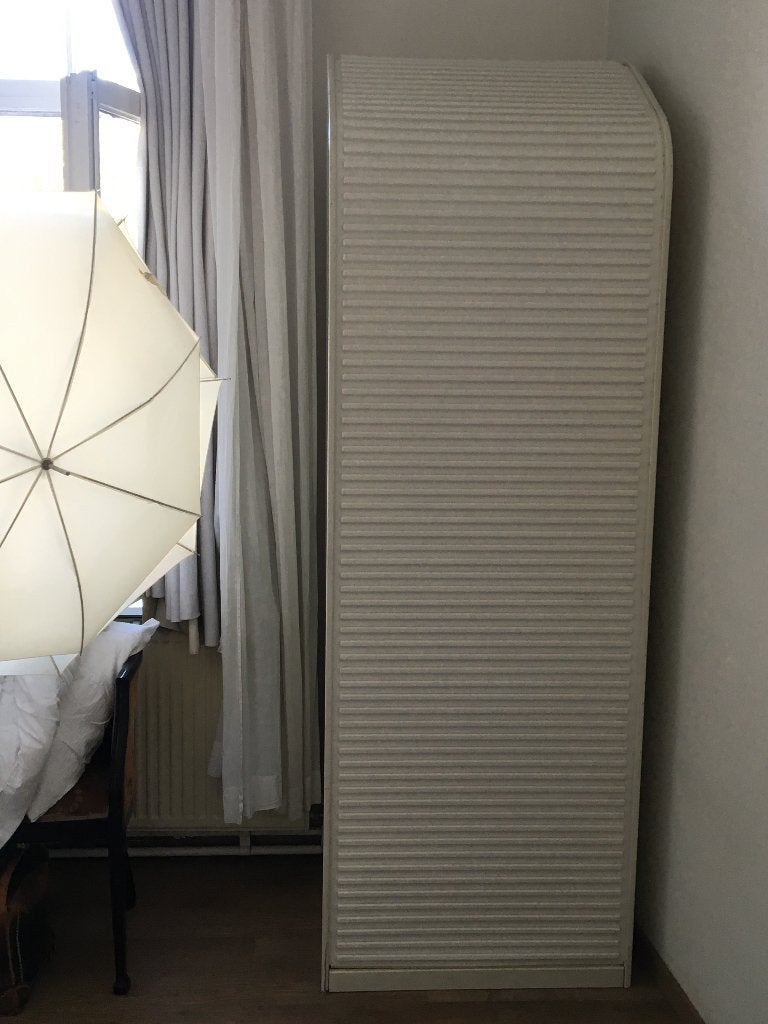Pastoe Amsterdammer witte kleerkast 74x63x220 (+ wielen +24), Ophalen, Design klassieker, Gebruikt, 200 cm of meer