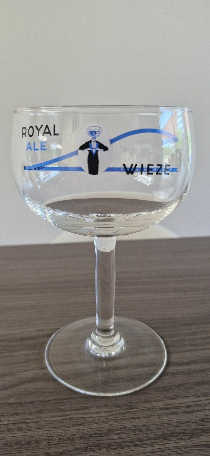 Glas Wieze Royal Ale, Verzamelen, Ophalen of Verzenden, Zo goed als nieuw, Bierglas