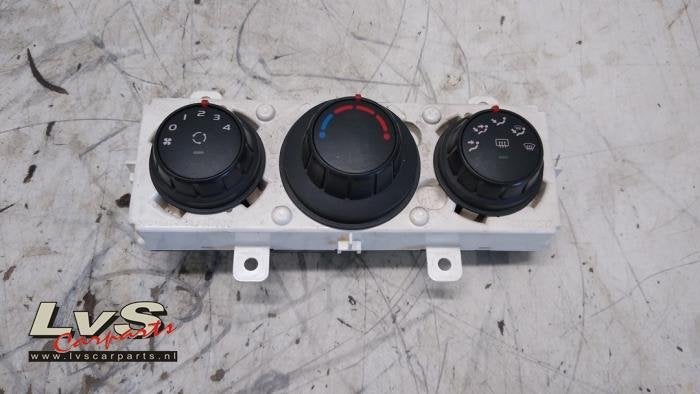 Panneau de commandes chauffage d'un Renault Master, Renault, -, 3 mois de garantie, Utilisé