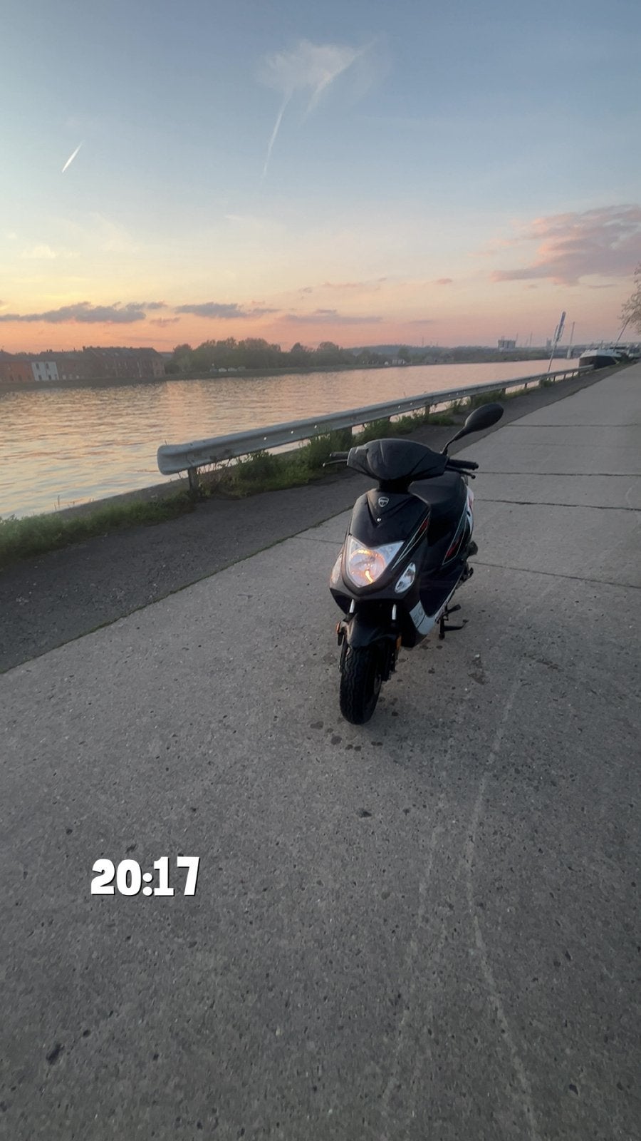 Neco one, Ophalen, Zo goed als nieuw