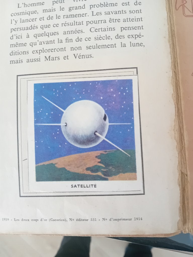 Ancien livre avec timbre coller, Enlèvement ou Envoi, Avec timbre