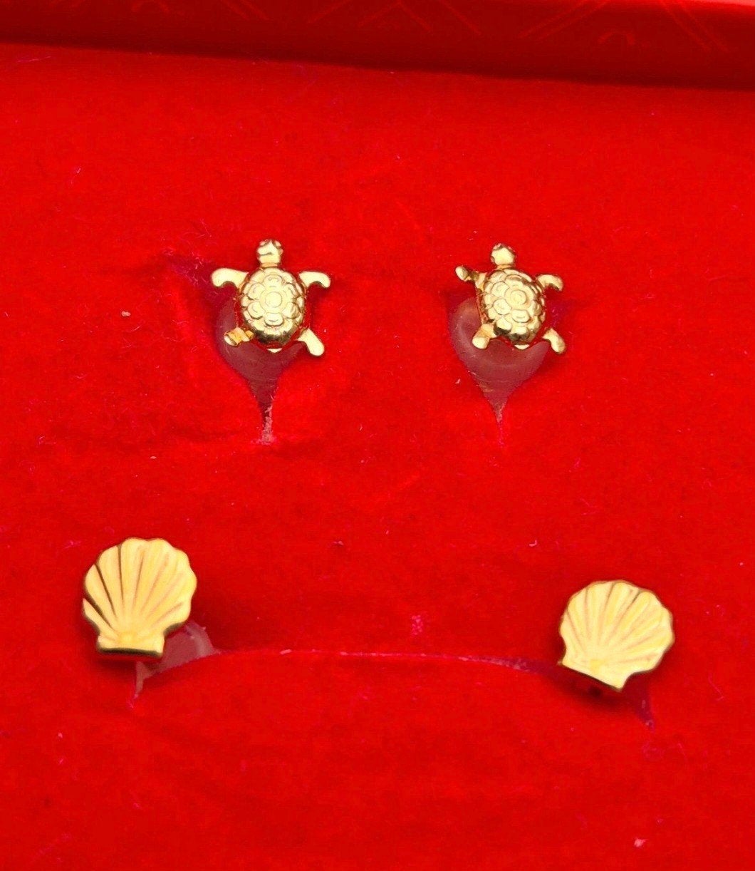Gouden meisjes ( baby) oorbellen schildpad en schelp 375, Bijoux, Sacs & Beauté, Piercings, Enlèvement ou Envoi