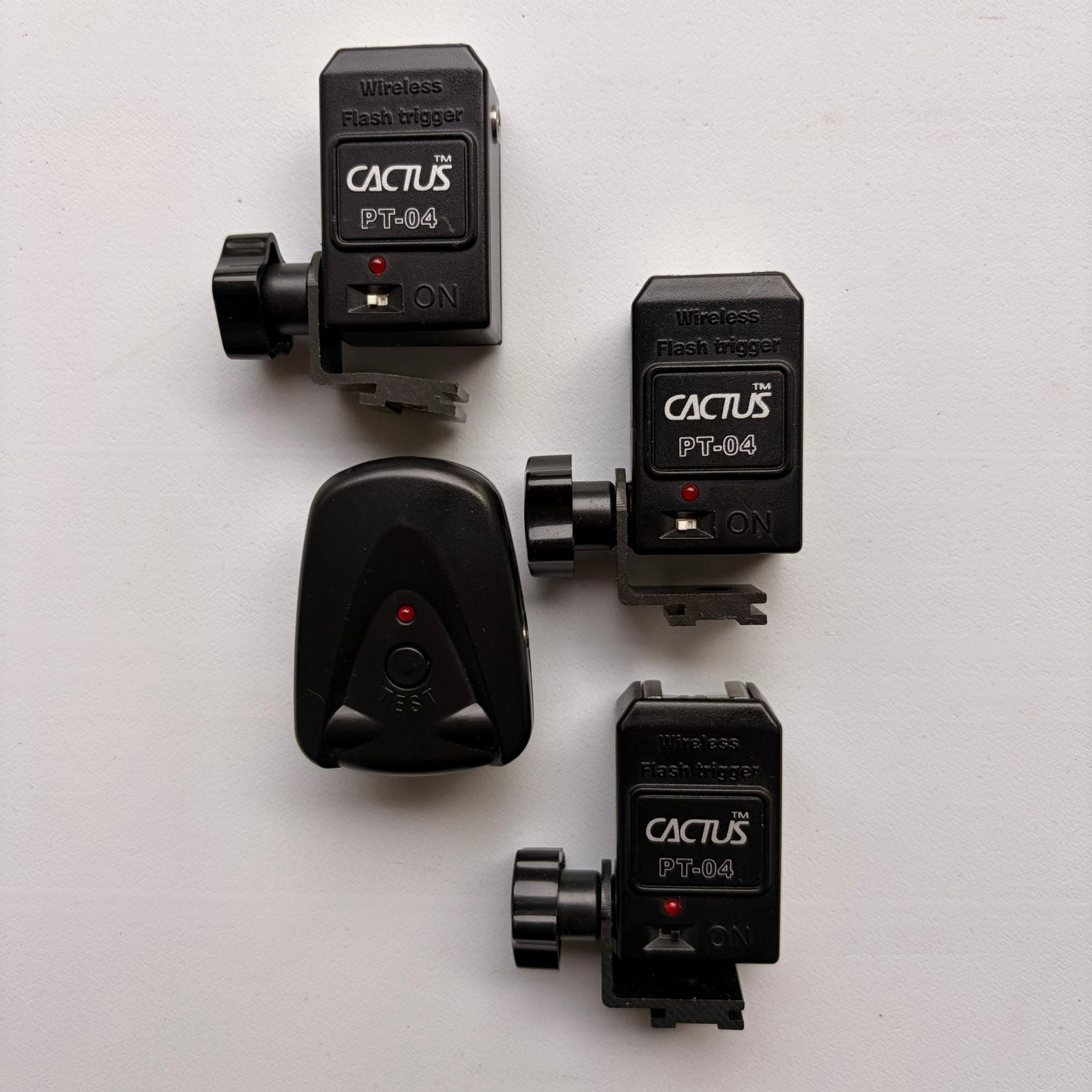 Cactus V2s + 3x PT-04 draadloze flits triggers – getest, TV, Hi-fi & Vidéo, Enlèvement ou Envoi, Utilisé, Déclencheur/récepteur