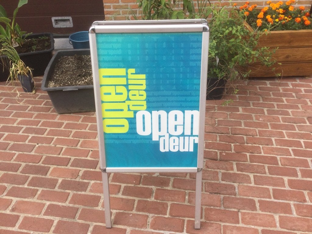 Stoepbord, Ophalen, Gebruikt, Reclamebord