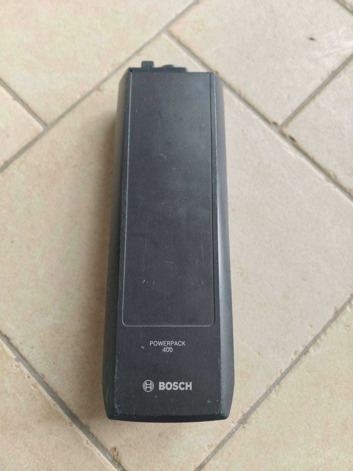 Porte-bagages à batterie Bosch 400Wh pour vélo électrique -, Vélos & Vélomoteurs, Enlèvement, Comme neuf