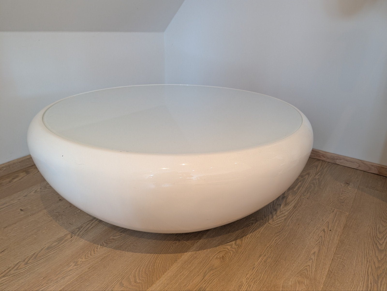vintage space age bijzettafel, Ophalen, Zo goed als nieuw