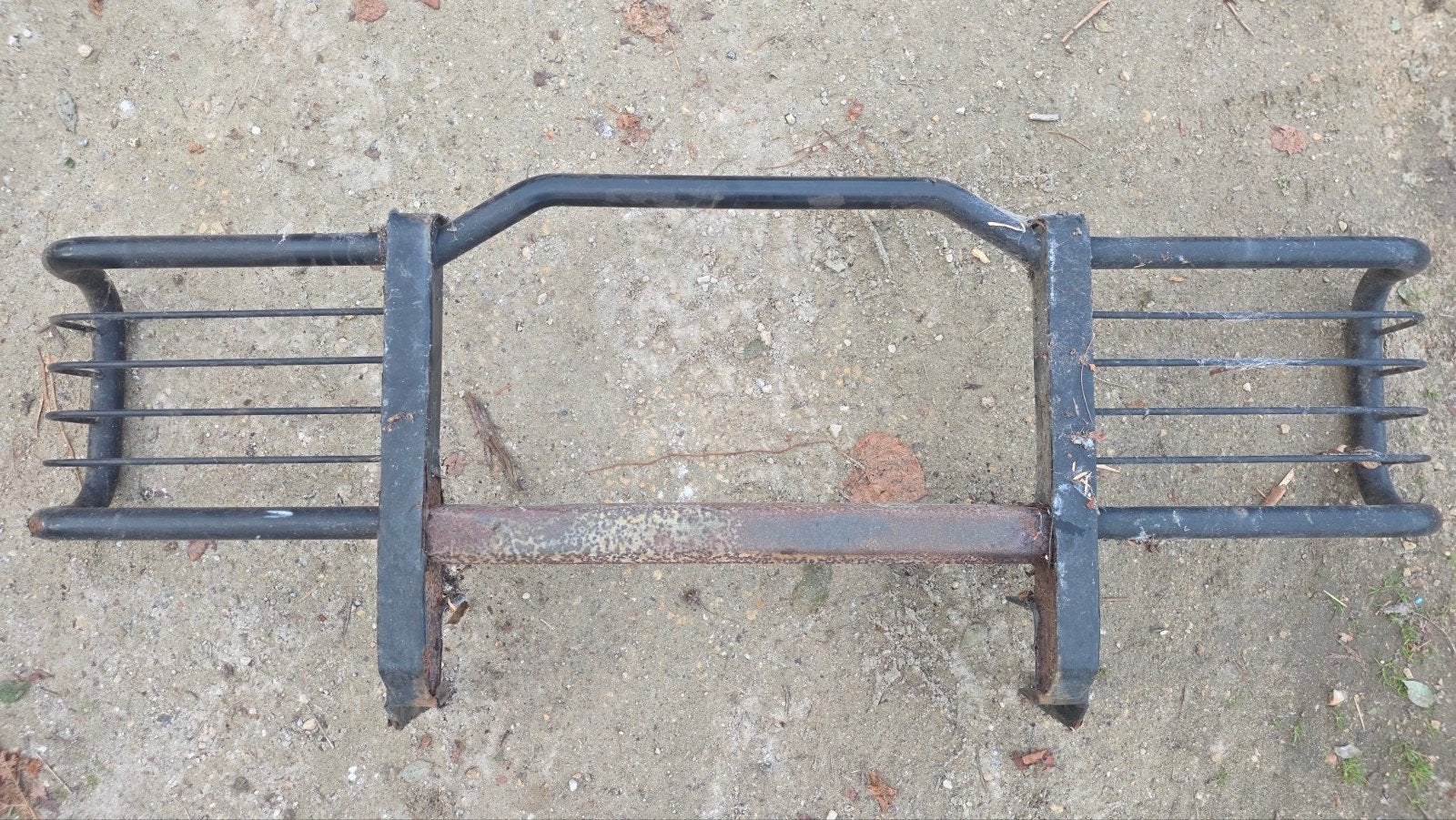 BULLBAR DEFENDER, Autos, Particulier, Achat, Defender