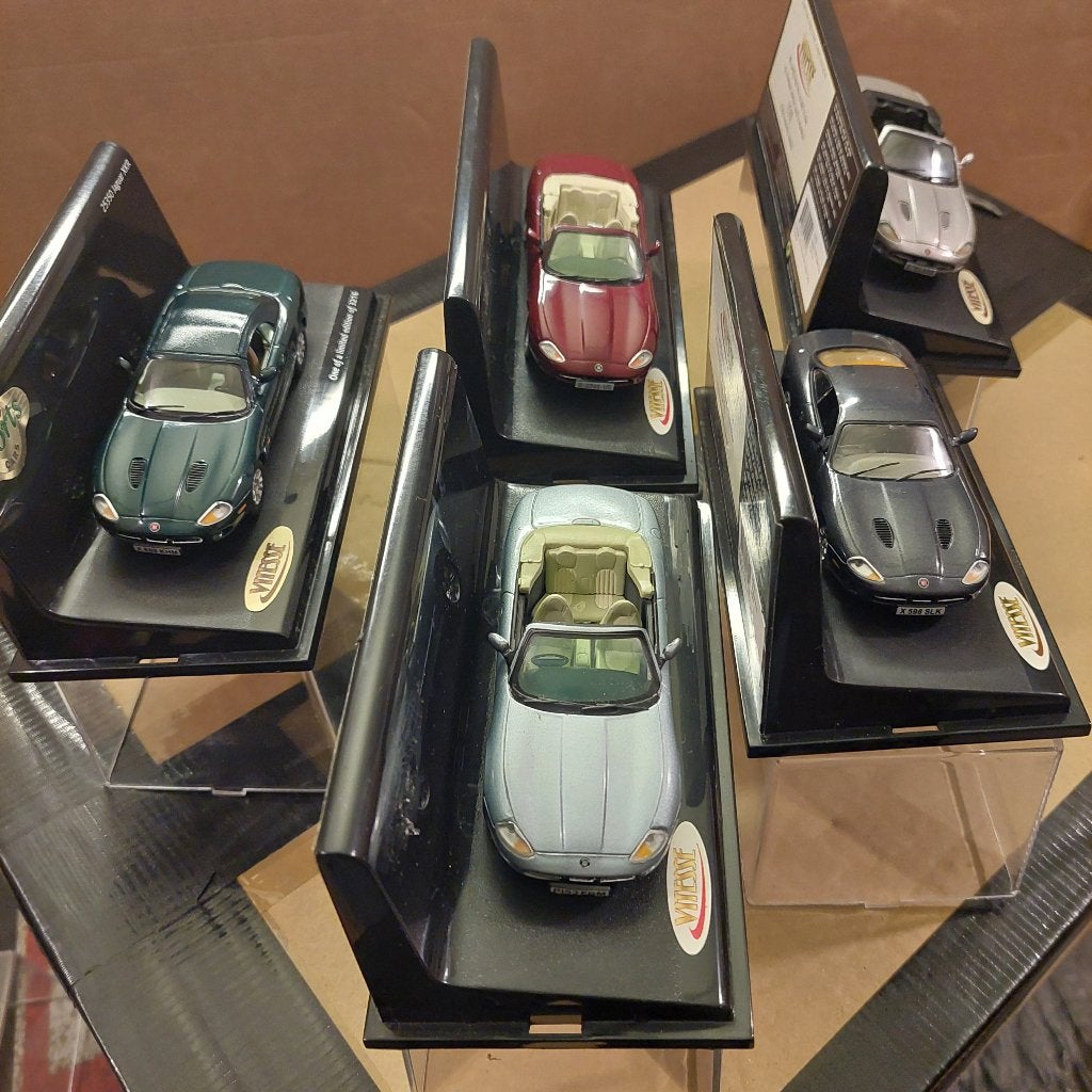 Lot de 5 X 1/43 VITESSE JAGUAR XKR, Hobby & Loisirs créatifs, Envoi, Utilisé, Voiture, Autres marques
