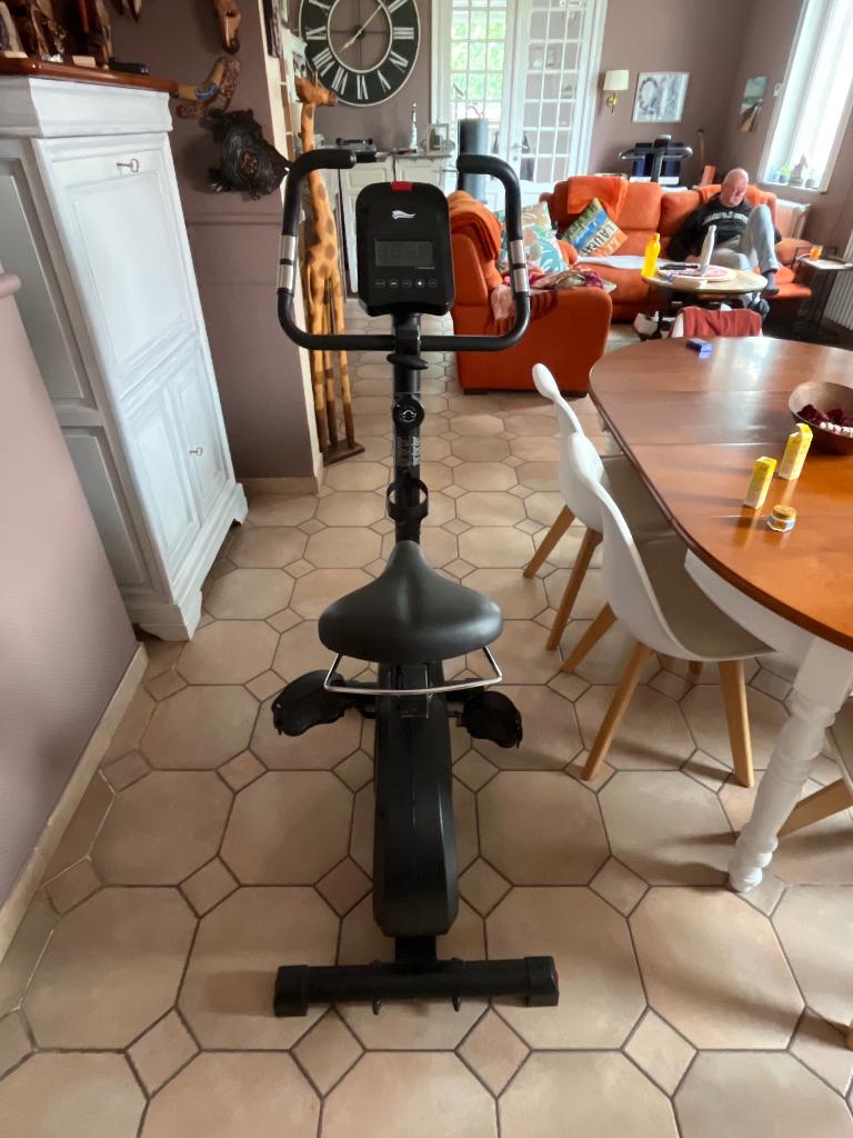 Vélo d’appartement, Jambes, Comme neuf, Enlèvement, Vélo d'appartement