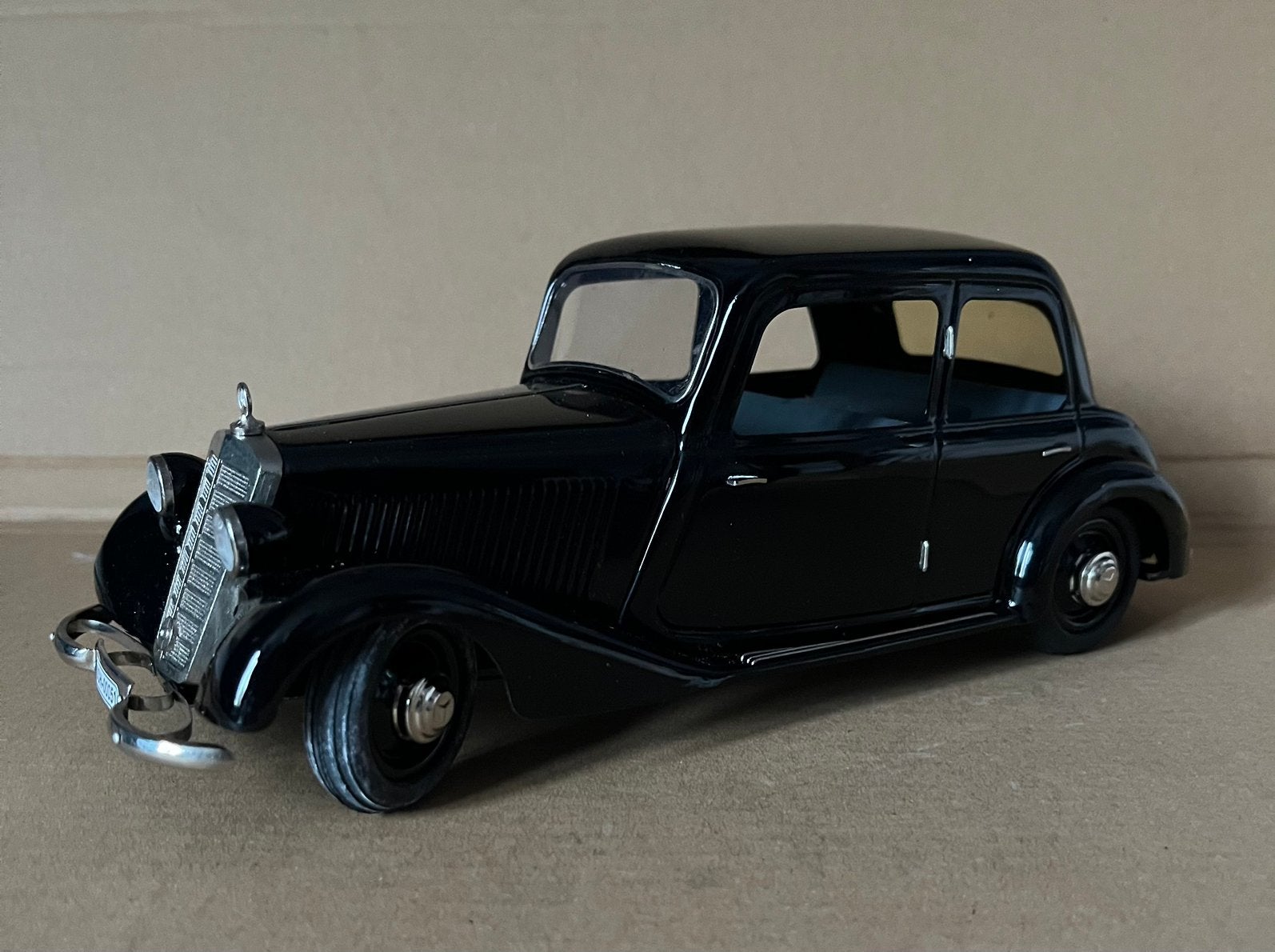 Schuco Mercedes-Benz 170V oldtimer 1:18 OVP, Verzamelen, Ophalen of Verzenden, Zo goed als nieuw