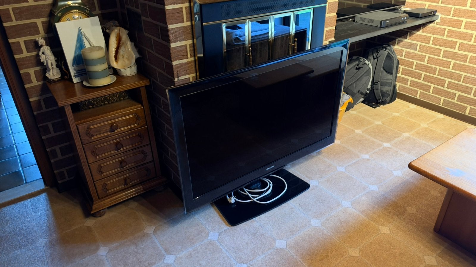 Samsung televisie - 46 inch - Geen Smart TV - Uit 2009!, 50 Hz, LCD, Enlèvement, Utilisé