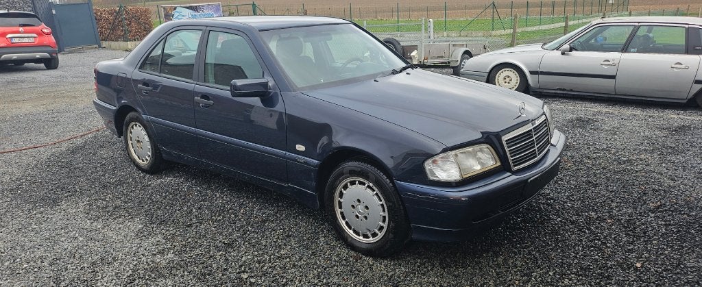 Mercedes C 220, Achat, 4 portes, Boîte manuelle, Airbags