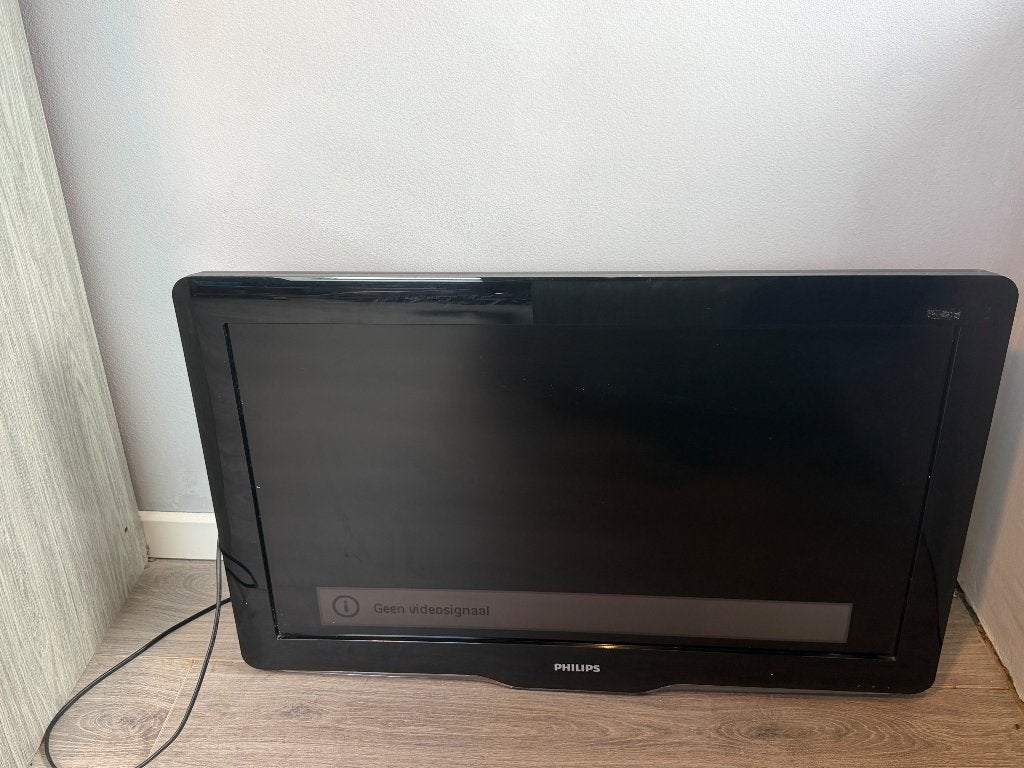 Philips televisie 32 inch, Ophalen, Philips, Gebruikt, 50 Hz