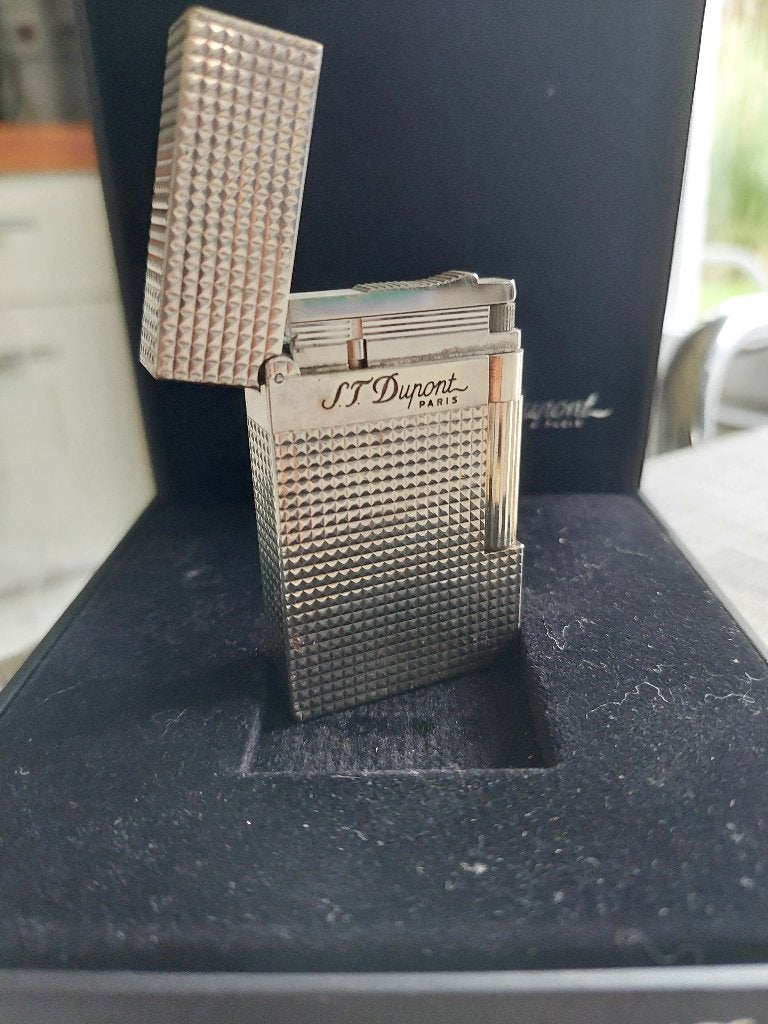 S.T. Dupont Ligne 2 Aansteker - zilver, Collections, Articles de fumeurs, Briquets & Boîtes d'allumettes, Enlèvement, Utilisé