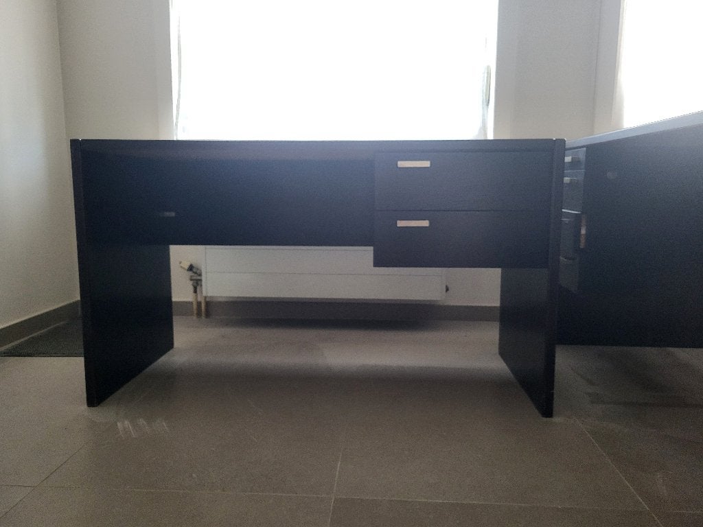 houten bureau (2x, ook apart te koop), Huis en Inrichting, Bureaus, Ophalen, Gebruikt, 100 cm, Bruin