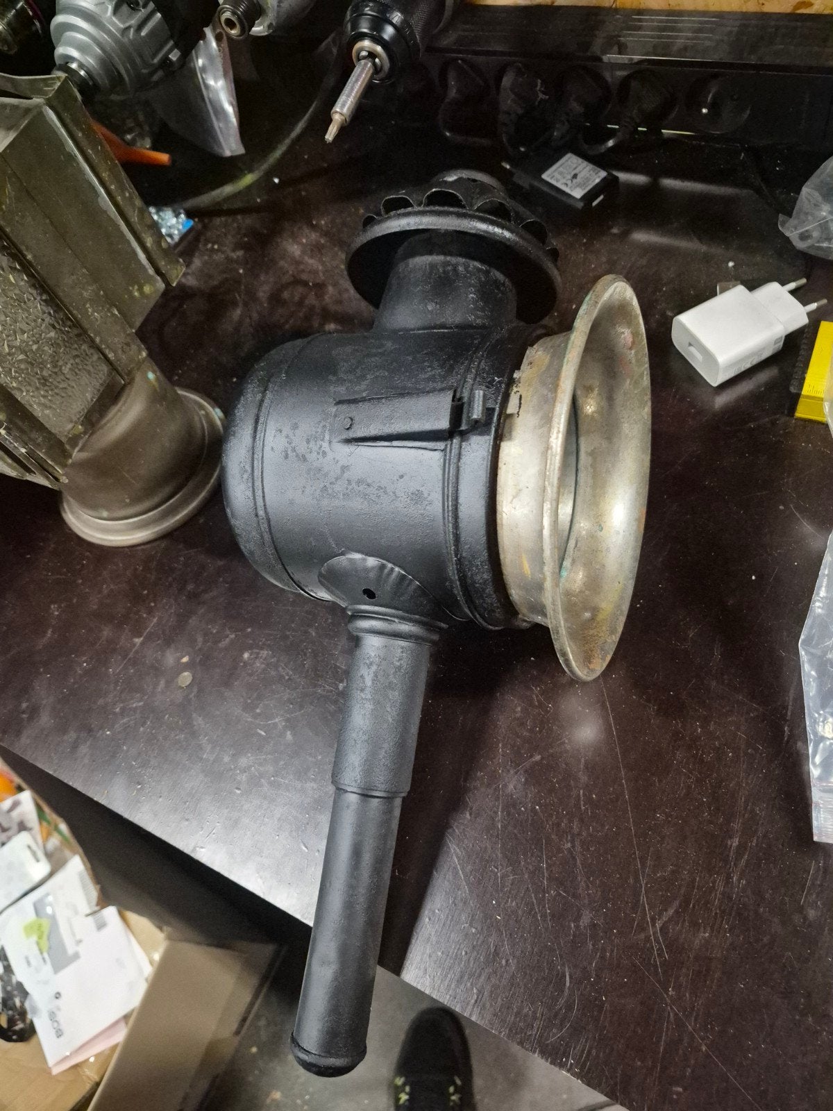 Zeer oude koetslamp – kaarslamp, Ophalen