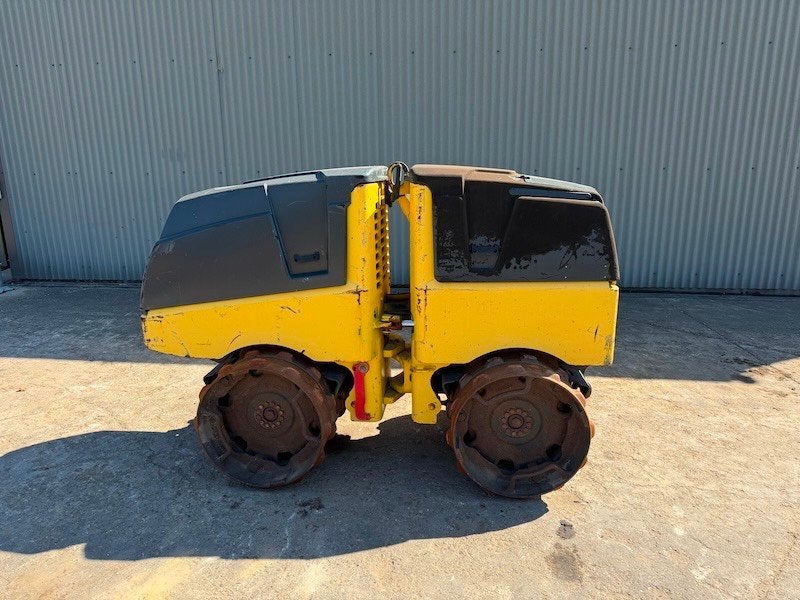 Bomag BMP 8500 (bj 2016), Zakelijke goederen