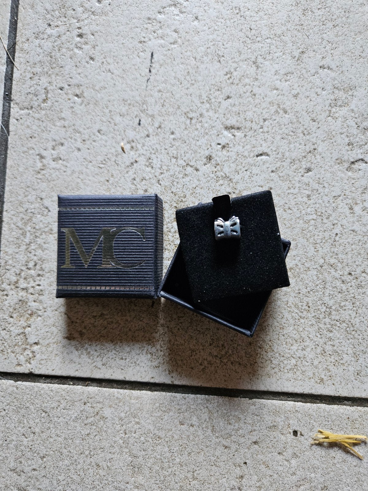 Perle papillon, Bijoux, Sacs & Beauté, Bracelets à breloques, Enlèvement, Neuf, Perle