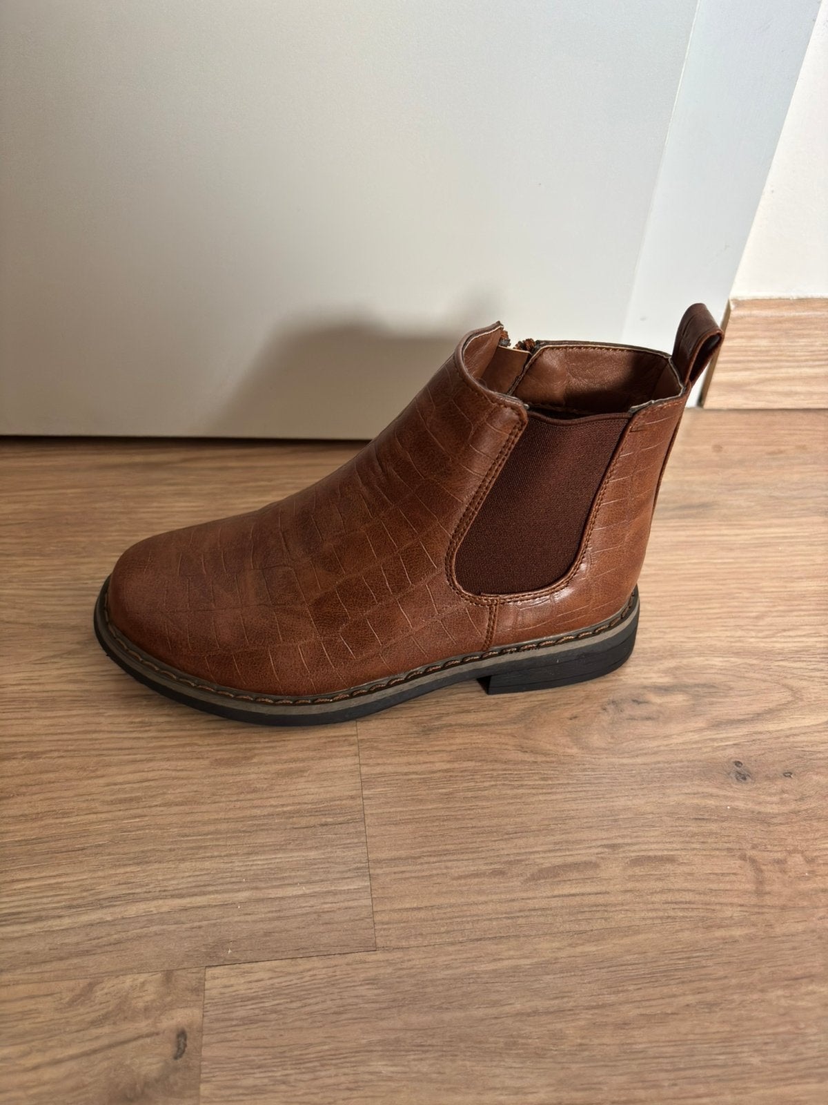 NIEUWE BRUINE MEISJES BOOTS MAAT 29, Kinderen en Baby's, Kinderkleding | Schoenen en Sokken, Ophalen, Meisje, Nieuw, Laarzen