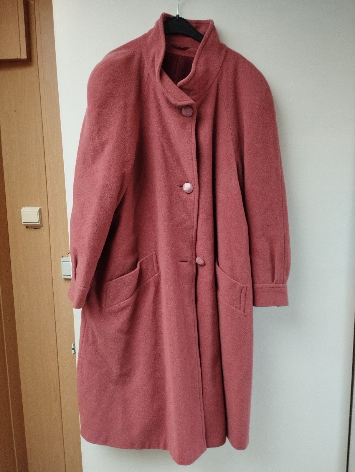 een lange dames jas maat xl kleur roze, Kleding | Dames, Ophalen, Maat 46/48 (XL) of groter, Roze