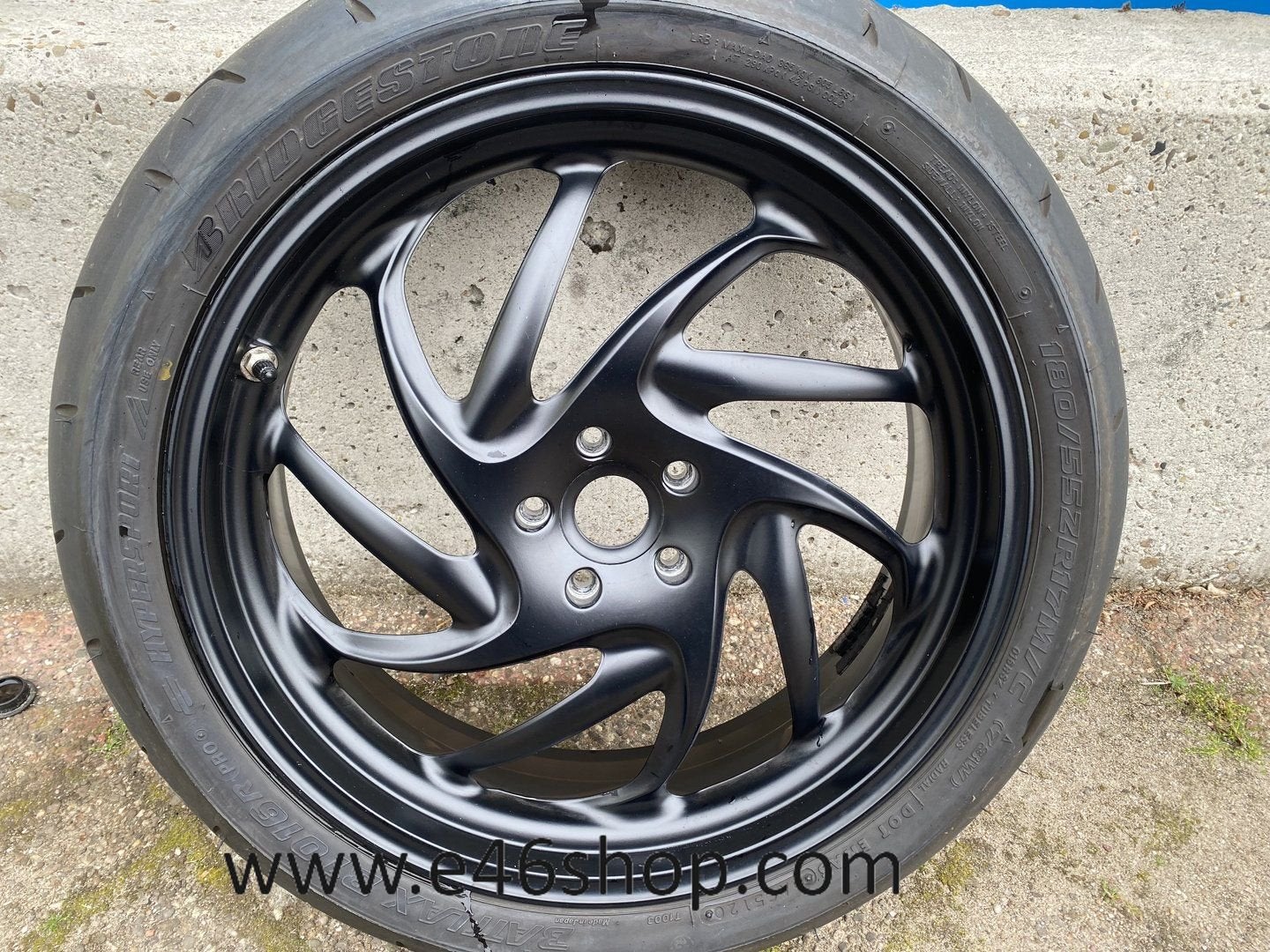 BMW F800 ACHTERWIEL MET GOEDE BAND € 195, Motoren, Gebruikt, -, -, Ophalen of Verzenden