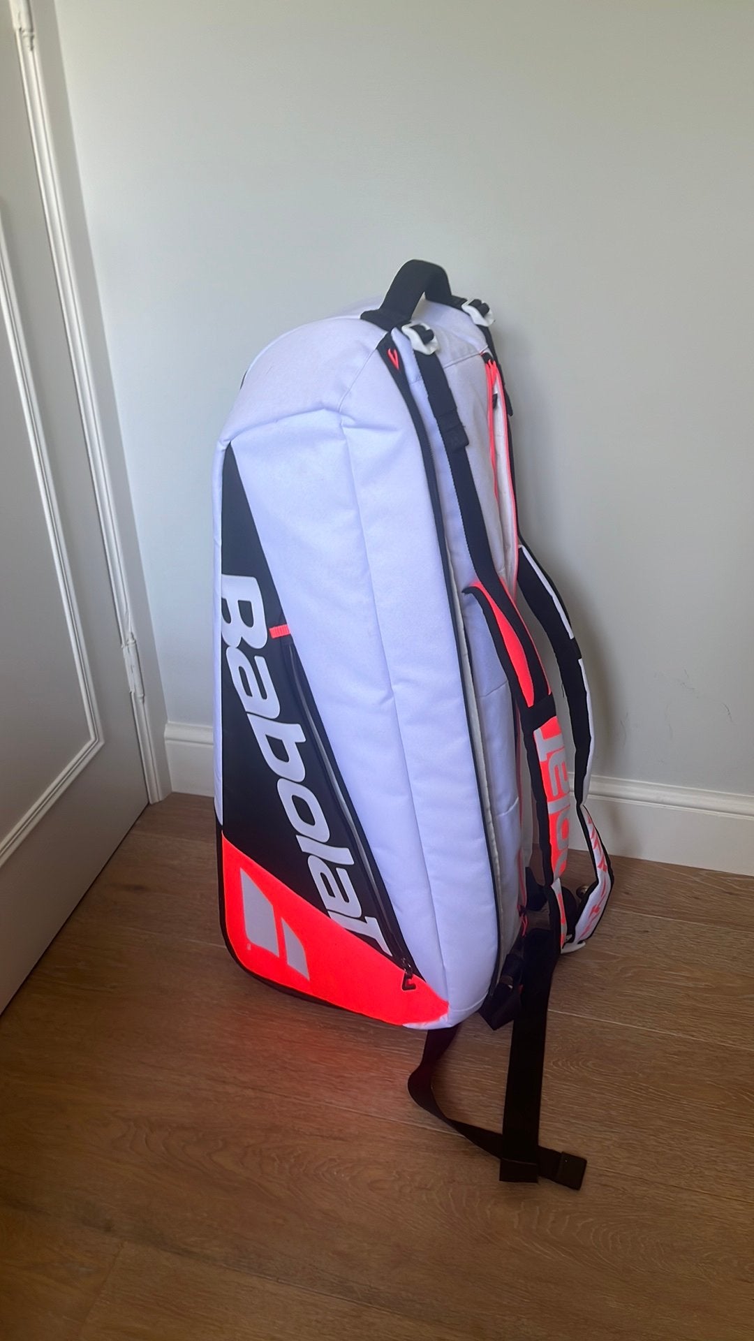 Tennizak van Babolat fluo roos wit en zwarte details, Ophalen, Zo goed als nieuw, Tas, Babolat