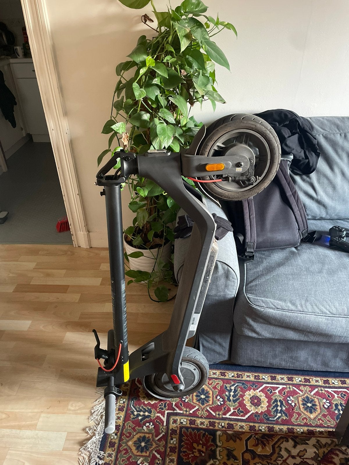 Trottinette XIAOMI Marche parfaitement, Vélos & Vélomoteurs, Trottinettes, Enlèvement, Utilisé, Step électrique (E-scooter)