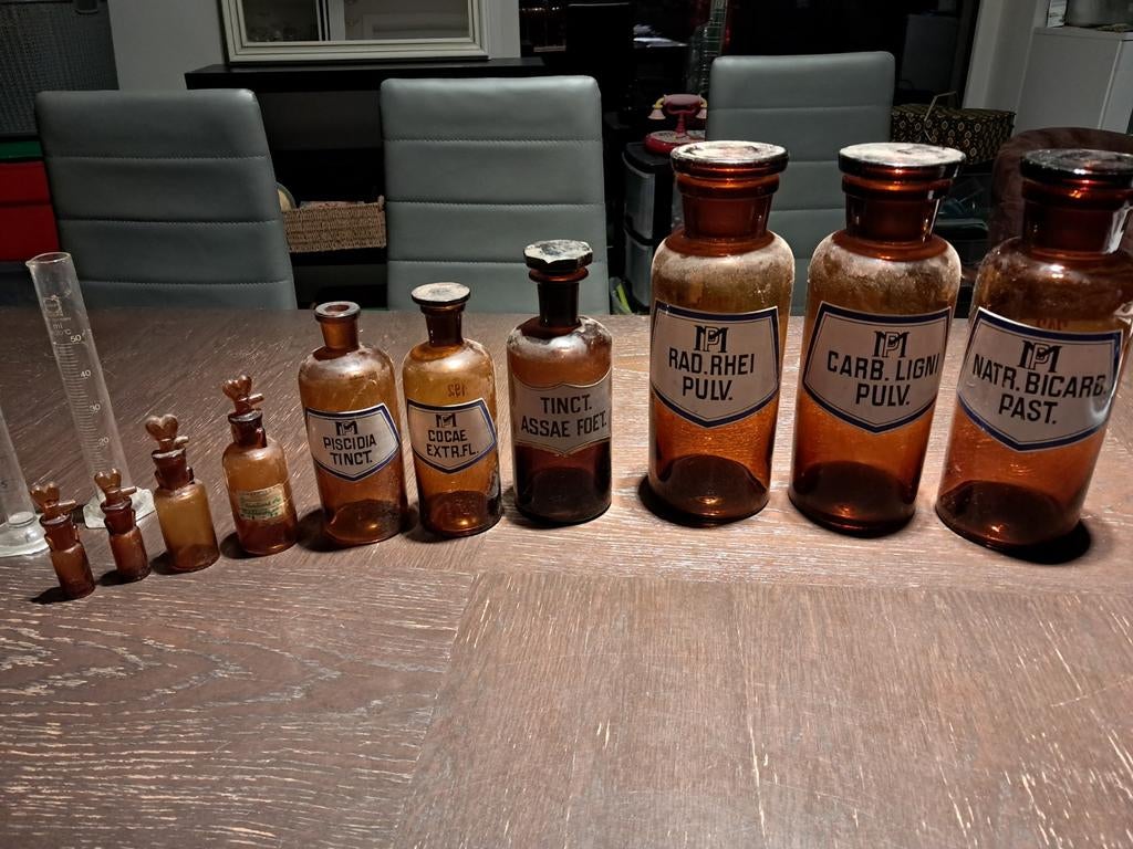 Oude apothekersflessen, Antiek en Kunst, Ophalen