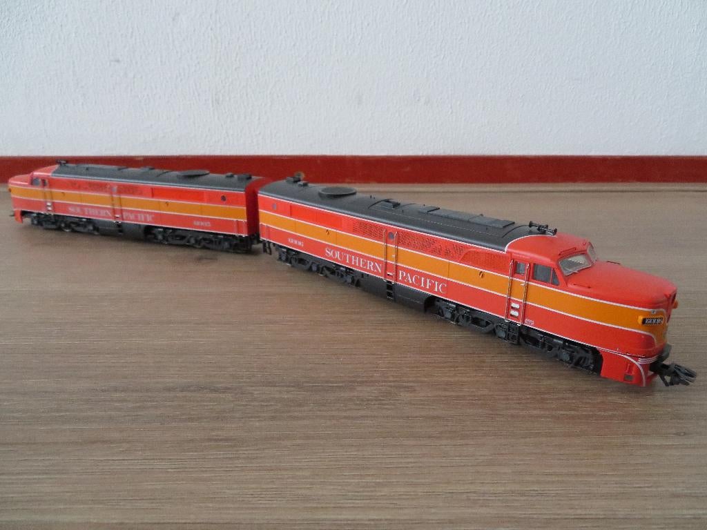 Märklin 37613 - SP Diesellok-Doppeleinheit ALCO PA-1, Wisselstroom, Locomotief, Ophalen of Verzenden, Zo goed als nieuw