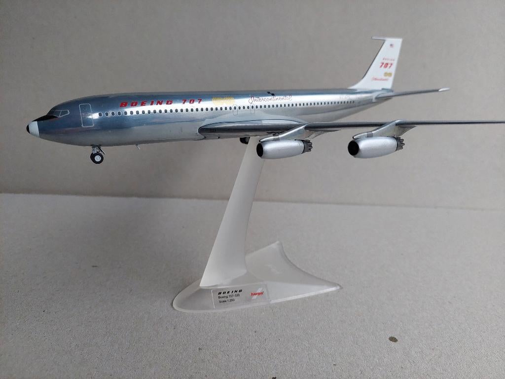 Maquette réduite de Boeing, Enlèvement ou Envoi, Comme neuf, Modèle réduit