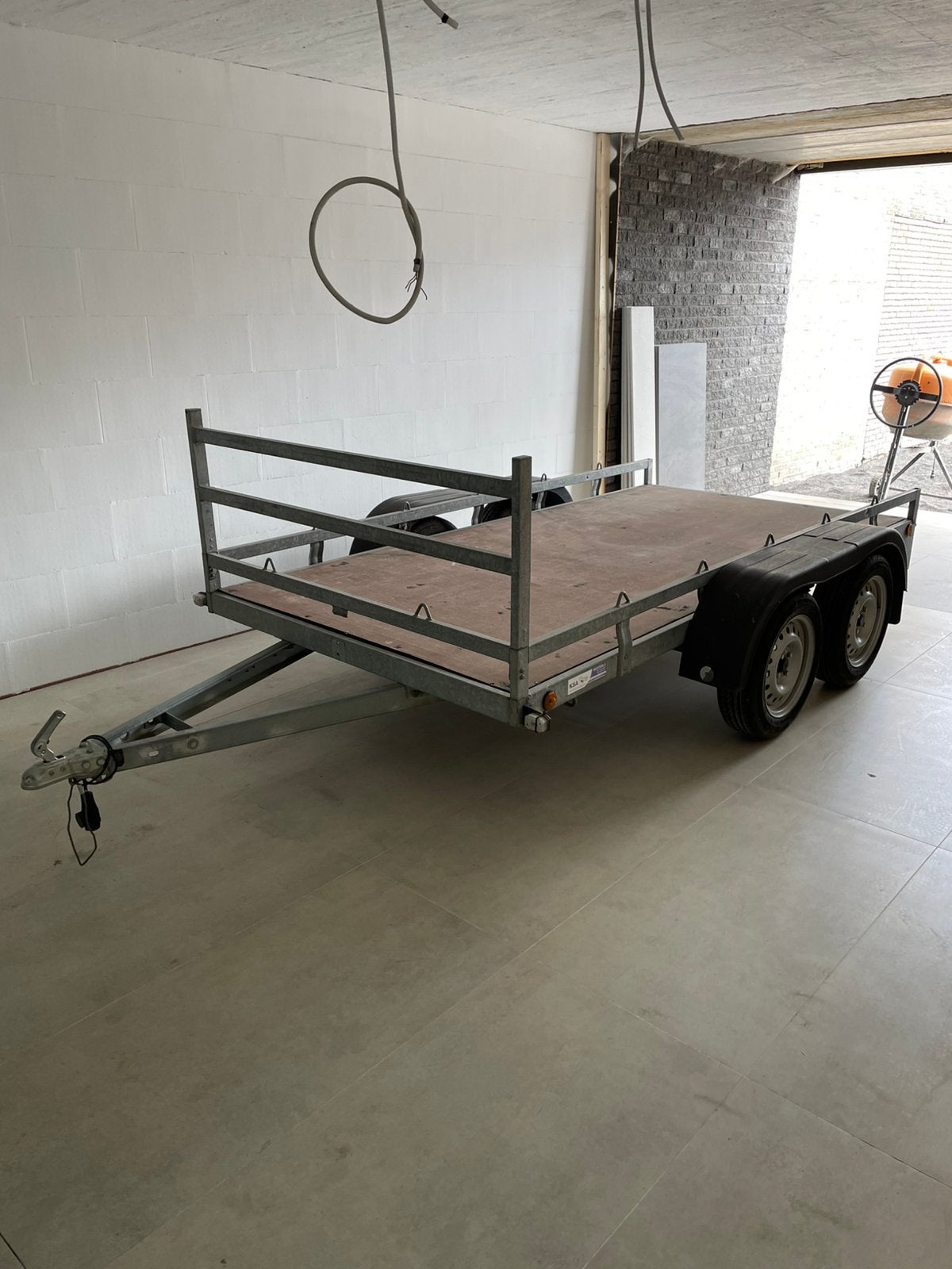 Dubbelas aanhangwagen 3m op 1.5m, Ophalen, Zo goed als nieuw